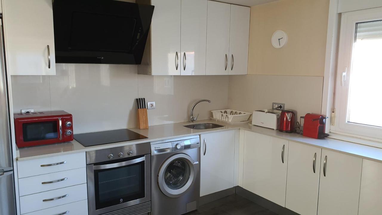 A 50 Metros Del Paseo Maritimo Apartment A Coruna Bagian luar foto